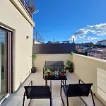 100m Dal Vaticano Oasi Luxury 2 Terraces Rom