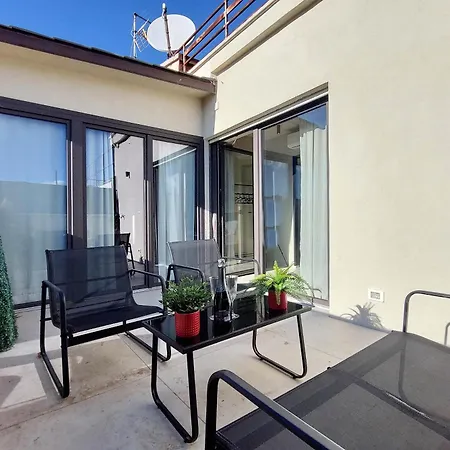 100m Dal Vaticano Oasi Luxury 2 Terraces * Rom